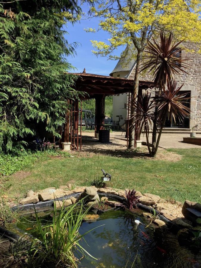 ホテル Domaine De Montloue - Relais Bien-Etre Mellac エクステリア 写真